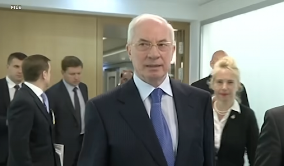 DRŽAVNI UDAR IZ SENKE! Bivši premijer Azarov dobio 15 godina robije zbog saradnje sa ruskim službama!