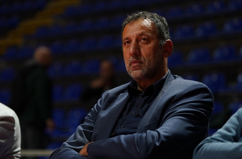 TUGA U DOMU VLADE DIVCA Slavni košarkaš slomljen zbog smrti drage osobe
