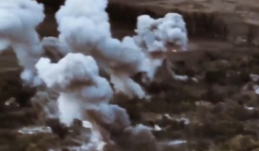 RUSI SRAVNILI ČITAVO NASELJE SA ZEMLJOM Objavljen snimak bitke za Červone, ostale samo uništene kuće, krateri i tragovi borbi duž ulica