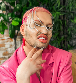 DOBIJAO PRETNJE ZBOG NESVAKIDAŠNJEG IZGLEDA Muškarac za 100 operacija iskeširao 90.000 evra, evo šta sledeće radi na sebi (FOTO)