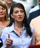 "NE POSEDUJEŠ TI NIŠTA OSIM ZLOBE I PAKOSTI" Vladimir Đukanović oštro odgovorio Mariniki Tepić