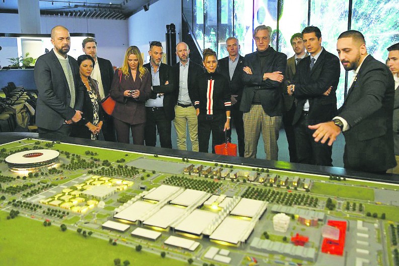 PARTNERSTVO JE NOVA VALUTA AI EKONOMIJE Čadež obišao Ekspo plejgraund sa predsednicom Gitex Global