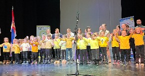 M:TEL I DOWN SYNDROM CENTAR: PARTNERSTVO KOJE OTVARA VRATA JEDNAKIM ŠANSAMA Svečanom akademijom obeleženo 15 godina uspešnog rada (FOTO)