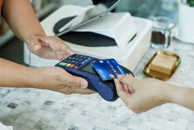 PIN odlazi u istoriju – plaćanje karticama će uskoro postati mnogo lakše