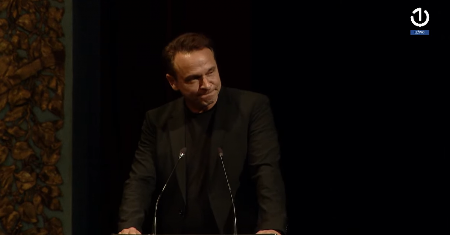 HAOS NA KOMEMORACIJI HALIDU BEŠLIĆU Glumac burno odreagovao, mnogi smatraju da mu ovo nije trebalo