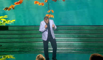 PEVAČ DOŽIVEO STRAŠNU NEZGODU, NIČEGA SE NE SEĆA U bolnici bio 15 dana: "Ponovo sam učio da hodam"