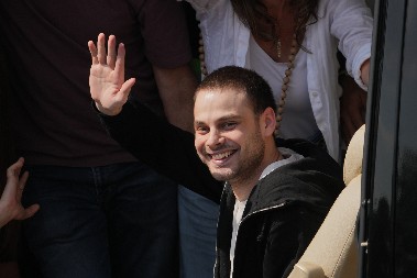 SRPSKI DRŽAVLJANIN KOGA JE KIDNAPOVAO HAMAS PUŠTEN IZ BOLNICE Oglasio se Alon Ohel, poslao MOĆNU poruku