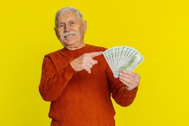 NEVEROVATNA PRIĆA DOBITNIKA NA LUTRIJI Ni za živu glavu nije hteo da kaže ženi za ogroman dobitak - baš je bio u panici