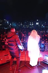 "SUMNJALA SAM DA ME JE PREVARIO TOKOM TRUDNOĆE" Naša pevačica čeka treće dete sa kolegom, šokirala priznanjem o preljubi