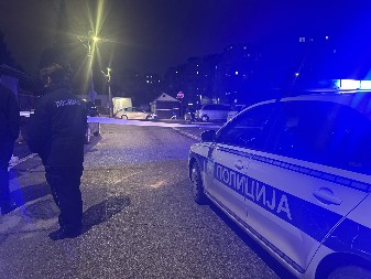 RASPISANA POTRAGA ZA ALIBEGOM (44) Pobegao iz restorana nakon što je ranjen navijač