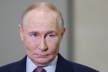 "PRIJATELJSTVO SE POKAZUJE DELIMA" Bogoljub Karić: Putin da pozove Vučića, kao što je Berluskoni pozvao Đinđića i vratio Srbiji Telekom