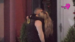 ANELI I ASMIN PONOVO ZAJEDNO Pao poljubac, bivšim supružnicima popustile kočnice, više ne kriju osećanja