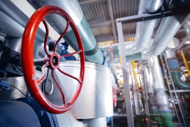 62 DANA NI KAP NAFTE NIJE STIGLA NAFTOVODOM Srbija ostala na nogama i uprkos TEŠKIM MOMENTIMA, građani ništa nisu osetili