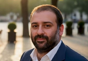 IZRAEL PORUČUJE: "NEMAMO POJMA O TOME"! Kolomojski tvrdi da je pokušan atentat na čoveka bliskog Zelenskom