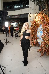 "NADAM SE DA JE ŽIVELA LEP ŽIVOT" Smrtni slučaj u domu naše pevačice,  ona skrhana od bola! (FOTO)