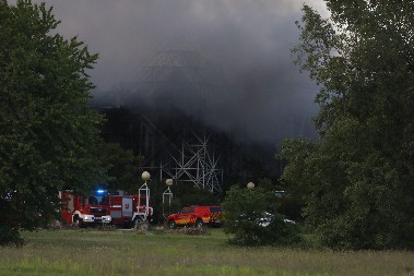 POŽAR KOD ZAJEČARA Vatra izbila na porodičnoj kući, goreo krov