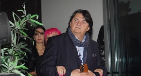 "KEMIŠ JE URADIO NEŠTO ŠTO NE PRILIČI NJEGOVIM GODINAMA" Pevačica javno ispričala kakve poruke joj je slao suprug Zorice Brunclik