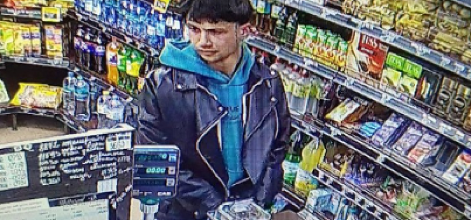 MAJKA OLGA DVA MESECA TRAŽI SINA DANILA Oteli ga nepoznati ljudi, kamere sve zabeležile