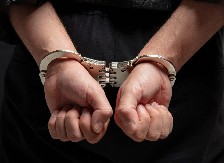 UHAPŠENA DVA DILERA, U STANU KRILI AMFETAMIN I MARIHUANU Policija u dve akcije u Novom Sadu razbila preprodavce droge