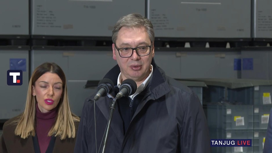 VUČIĆ RAZBIO PRIČE BLOKADERA O "ĆACILENDU": "Niko neće da napada ništa“