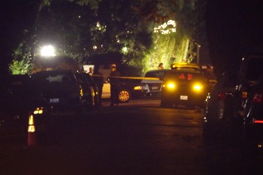 PRVE FOTOGRAFIJE SA MESTA ZLOČINA Sumnja se da je glumca ubio sin, imao problema s drogom