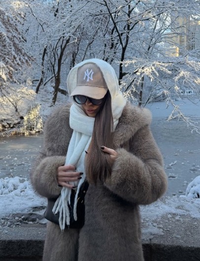 "POBEGLA SI U AMERIKU, ALI TE ČEKAJU DUGOVI" Dalila izgubila spor na sudu, pevačica joj poručila: "Doći ćeš kad-tad!"