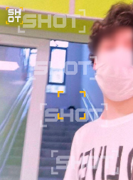 NAPADAČ IZ ŠKOLE NAPRAVIO SELFI SA IZBODENIM DETETOM Pojavila se uznemirujuća fotografija nakon krvavog pira u Odincovu (FOTO)