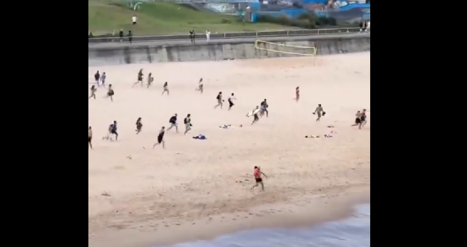 MOMENTI PAKLA U SIDNEJU! U početku su snimali, a onda pobegli od prozora (VIDEO)