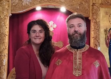 DEVOJKA JE PALA U PROVALIJU KOD OSTROGA, LETELA JE  100 METARA U AMBIS Otac Predrag otkrio kako se dogodilo čudo