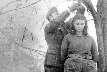 SRPSKA JOVANKA ORLEANKA IMALA JE SAMO 17 GODINA KADA SU JE OBESILI Njene reči pred smrt bile su ŠAMAR NACISTIMA