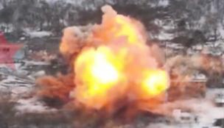 VOJSKA KRENULA U PROBOJ... GORI MOĆNA KOPNENA "ZVER" NA FRONTU Žestoka borba u Ukrajini (VIDEO)