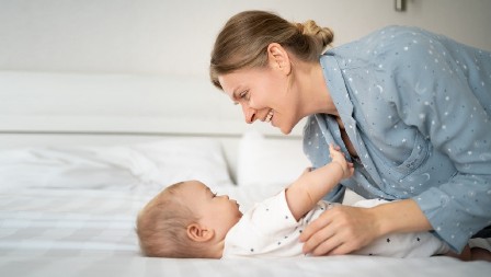 Država povećava pomoć majkama – više novca za prvi stan