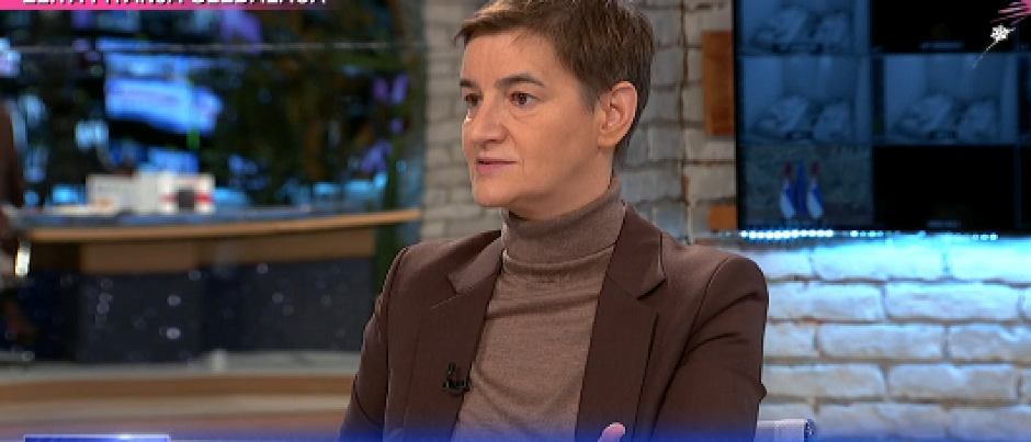 "OVAKVE PREVARANTE JOŠ NISAM SRETALA" Brnabić razvalila Pejovića: Da vam objasnim plastično