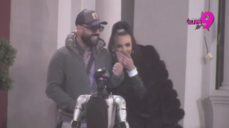 "NEKA PUSTI RIJALITI IGRE, OVO NIJE NORMALNO" Lukin otac van sebe zbog njegovog odnosa sa Anitom, osuo rafal po Aneli!