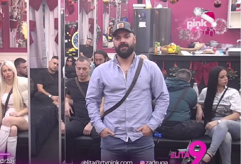 NE MOŽE DA VERUJE KOGA JE HTEO DA OŽENI Luka brutalno raskrinkao Aneli i Asmina: "Koju god fioku da otvore u njoj se nalazi blam"