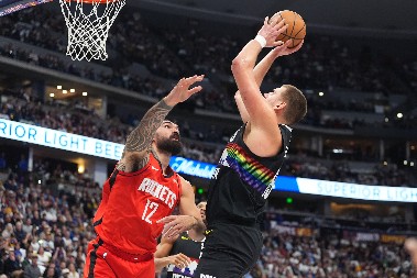 "DRAGO MI JE ŠTO JE MALO NABRIJAN" Jokić se zahvalio treneru, a onda na pravi način odgovorio Durentu