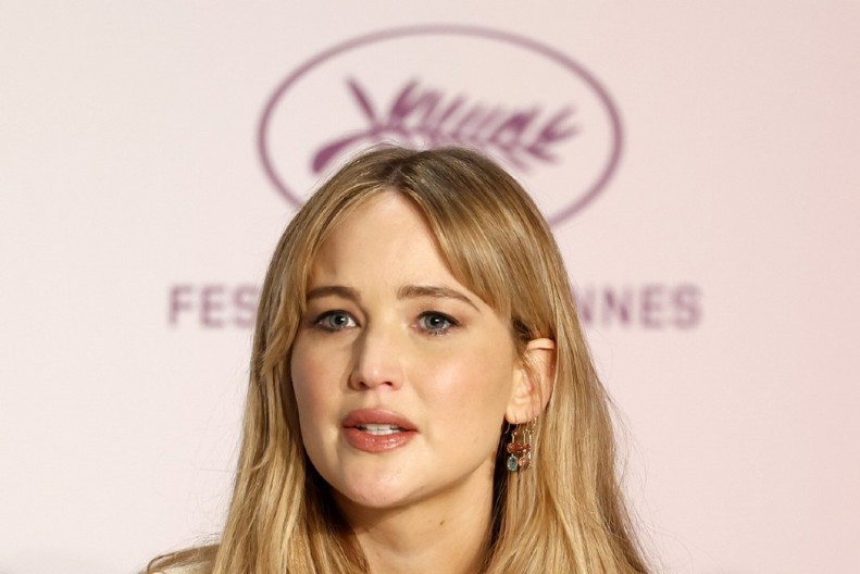 DŽENIFER LORENS ISPROZIVALA LEONARDA DIKAPRIJA Internet se usijao: "E, neka mu je rekla"