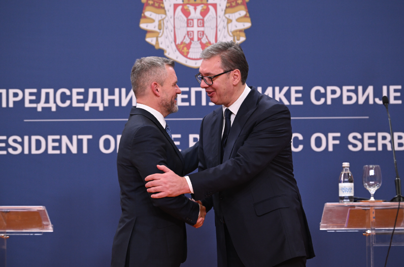 DOGOVORILI SMO SE DA NASTAVIMO VOJNU SARADNJU, SRBIJA NIJE SLABA Vučić i Pelegrini najavili: "NASTAVLJAMO SA ZNAČAJNIM INVESTICIJAMA"