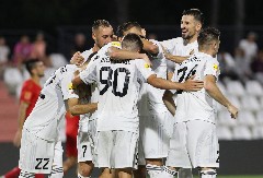 RAZIGRANI BELO-CRNI NA SEVERU ZEMLJE Čukarički poveo, pa u dva minuta nokautirao Spartak