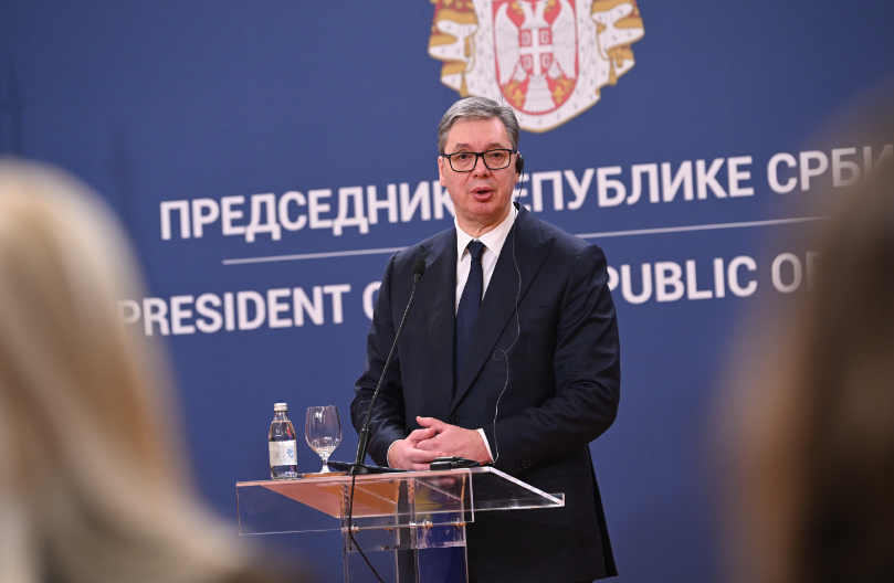 U VREMENU BRZIH PROMENA, NAJVAŽNIJE JE OSTATI ČVRST, STRPLJIV I DOSLEDAN... Vučić sumirao nedelju za nama (VIDEO)