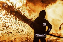 IZGORELE KRAVE, OVCE I SVINJE; DVA TRAKTORA, ALAT... Otkrili uzrok užasa, a štetu na porodičnom gazdinstvu procenili na 25.000 evra