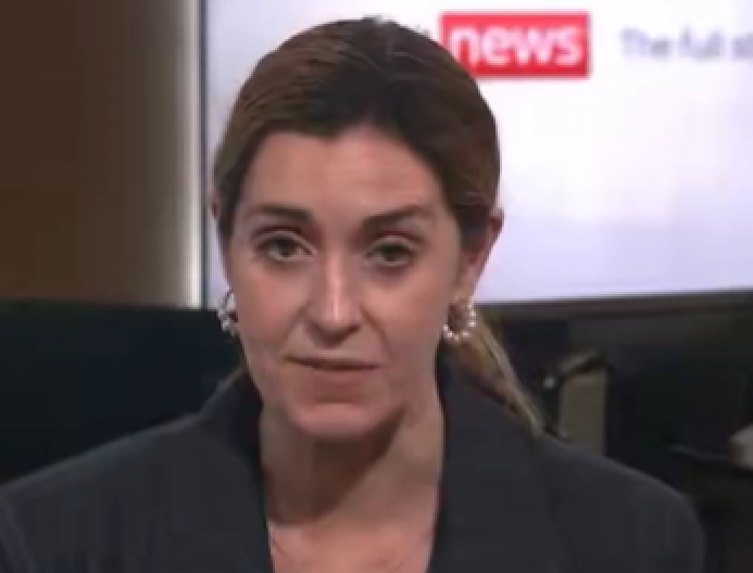 LAPSUS U PROGRAMU UŽIVO Voditeljka opsovala, kamera sve zabeležila (VIDEO)