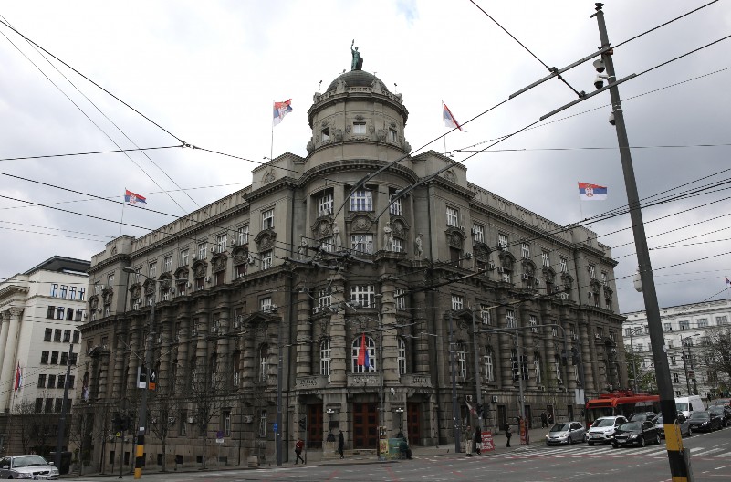 VLADA SRBIJE USVOJILA: Javna preduzeća "Srbijavode","Pošta Srbije" i "Putevi Srbije" prelaze u d.o.o.