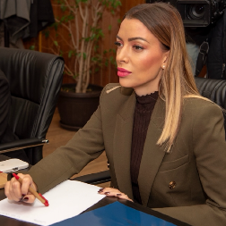 "STAVLJAJU METU NA ČELO PREDSEDNIKU": Mesarović najoštrije osudila pretnje Vučiću i poslala jasnu poruku blokaderima