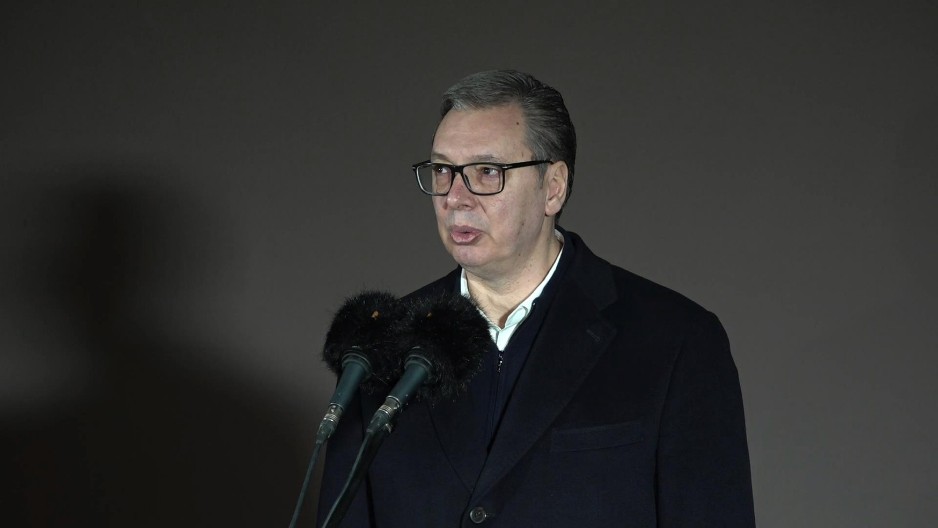 ULOŽILI SMO 135 MILIONA EVRA U RUMU Vučić pozvao građane: Doveli smo 12 fabrika, učestvujte zajedno sa nama