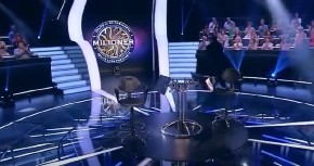 MAJKO MILA, KAKAV BLAM TAKMIČARKE U ''MILIONERU'' Pogrešila već na prvom pitanju, a tek kada je dobila poklon, publika se rasplakala od smeha! (VIDEO)