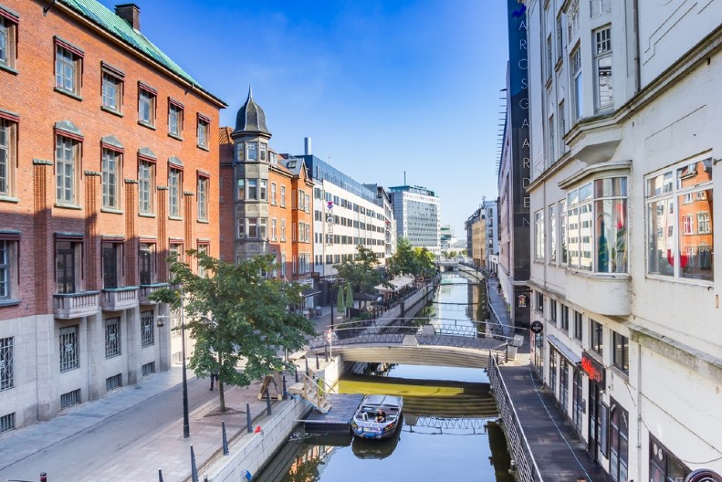 SMATRAJU GA NAJSREĆNIJIM MESTOM NA SVETU Odiše šarmom i spokojem