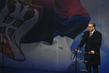 KOLUMNA DRAGUTIN MATANOVIĆ - Protesti i blokade i pozivi na ubistvo Vučića (3)