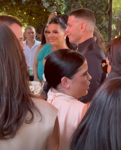 JOŠ JEDNO SLAVLJE U DOMU JOVANE LJUBISAVLJEVIĆ! Bogdan nije izdržao, pa se suprugi javno obratio emotivnim rečima!