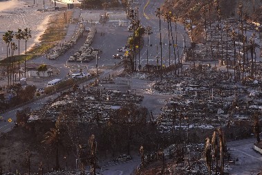 LOS ANĐELESU PRETI JOŠ GORI PAKAO! Meteorolozi uputili hitno upozorenje! (FOTO)